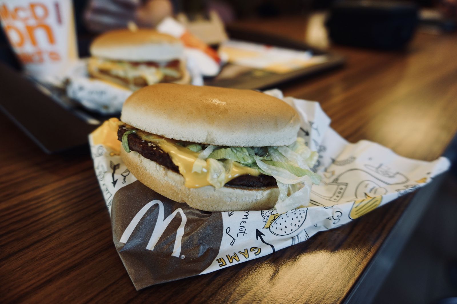 Otestovali sme novú indickú ponuku v McDonald's. Ako chutí burger Tikka Masala?