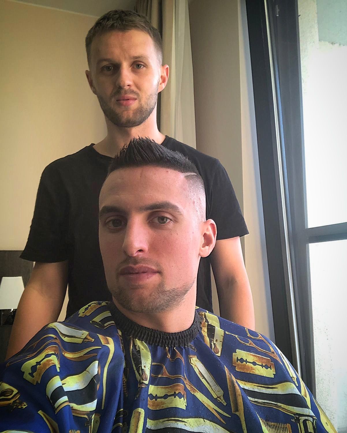 Dvorný barber slovenskej reprezentácie: Najkomplikovanejší účes má Hamšík. Bez jeho číra by to však už nebol on (Rozhovor)