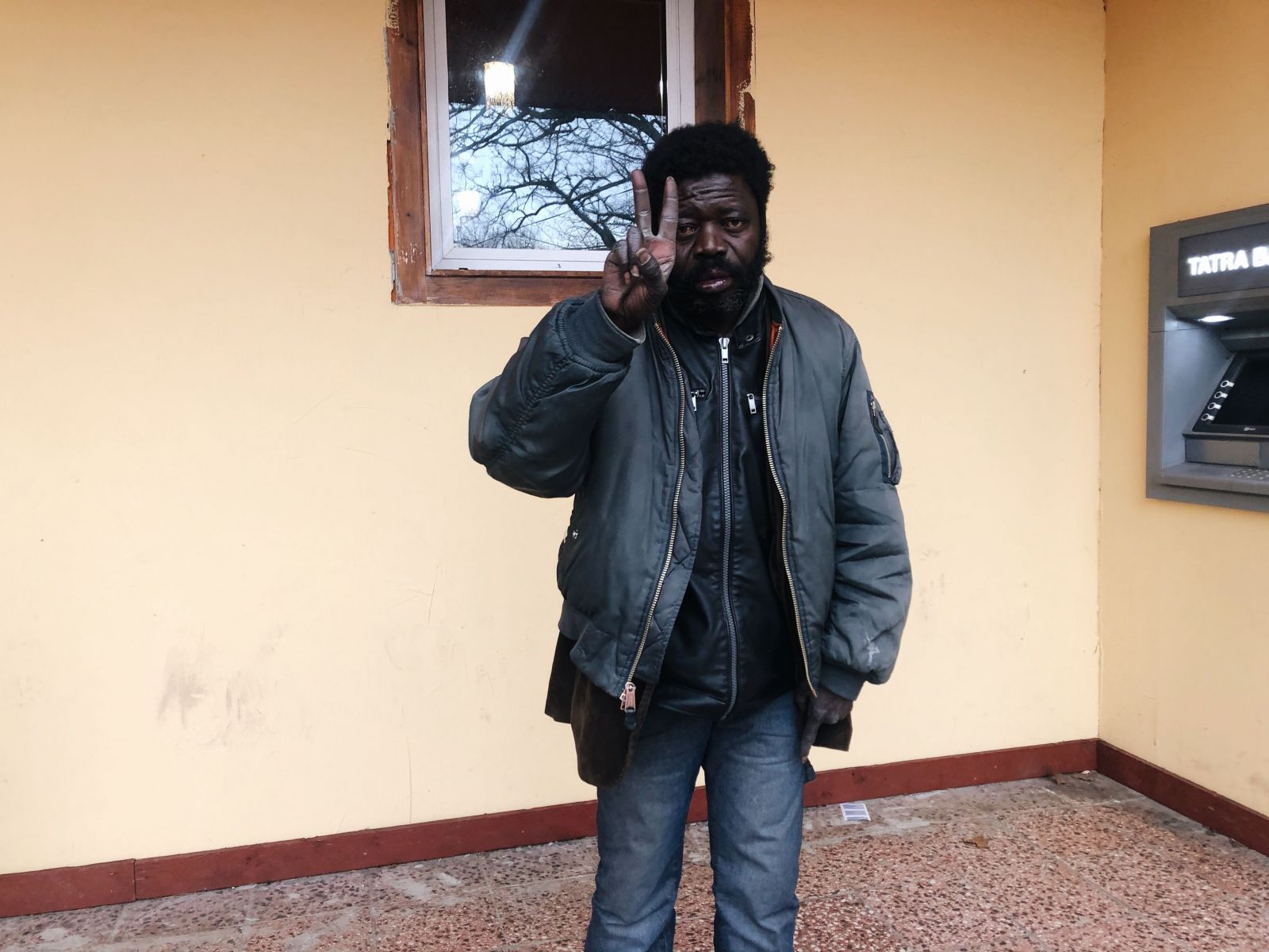 Bezdomovec z Mlynov Zombo: Študentky som nenapadol, iba muža čo mi ukradol mobil. Som nevinný (Rozhovor)