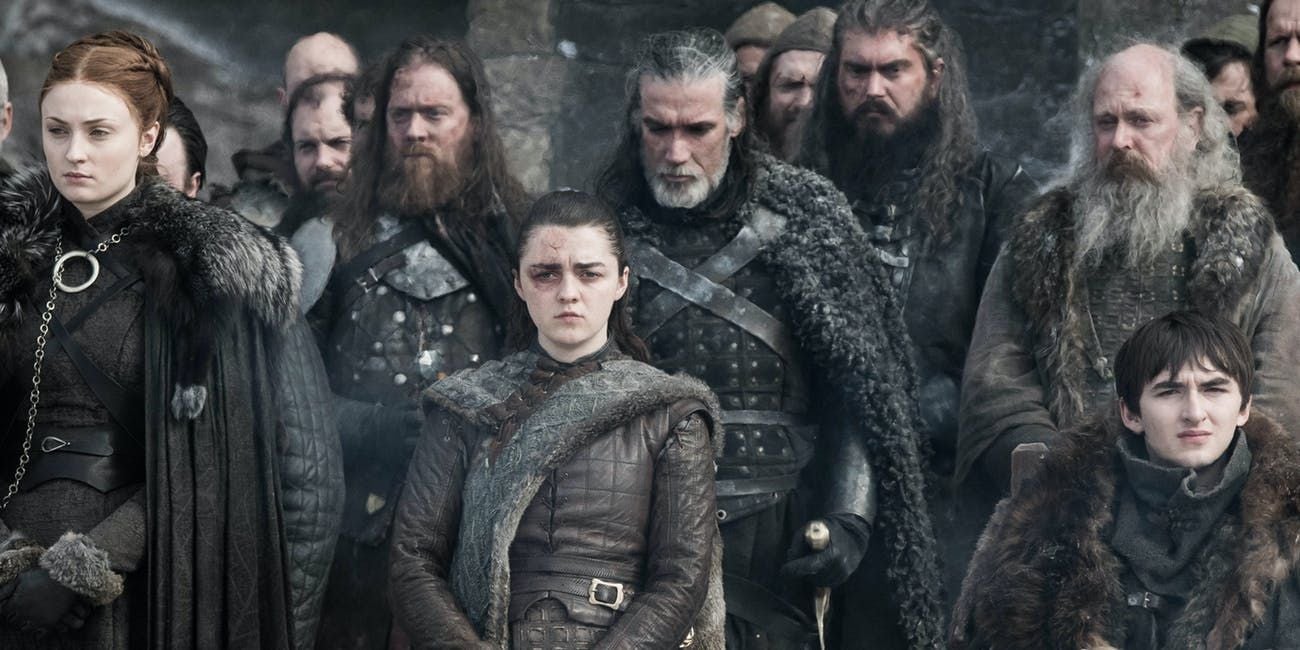 Posledná epizóda Game of Thrones v znamení emotívnych rozlúčok a prekvapivého záveru. Stane sa z Daenerys Mad Queen?