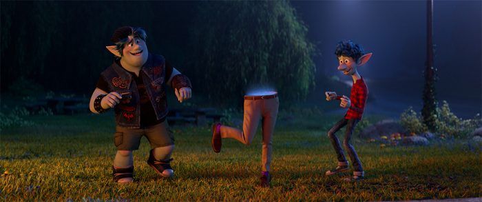 Recenzia: Vpred je na pomery Pixaru sklamaním, no animák má úžasný záver so silným posolstvom o strate