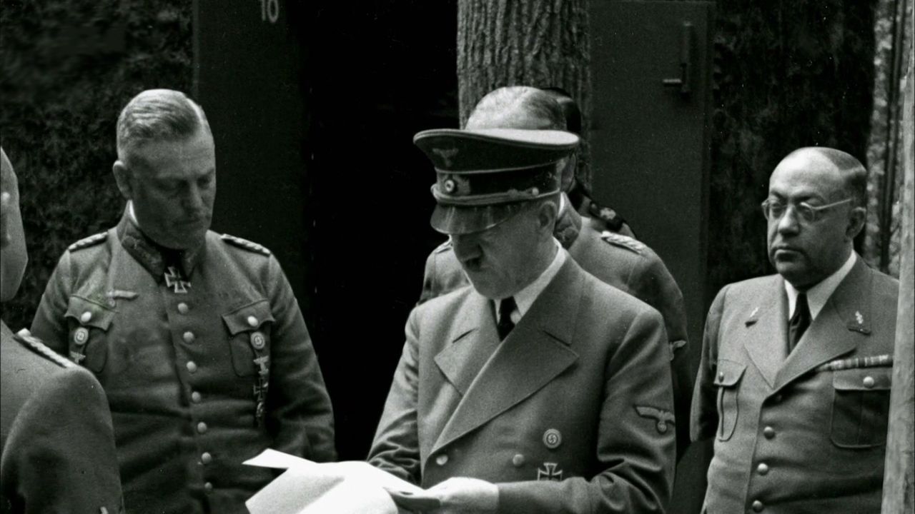Hitler užíval denně desítky léků na trávicí potíže, ale i na psychické problémy. Své zdraví nakonec svěřil do rukou Theodora Morella