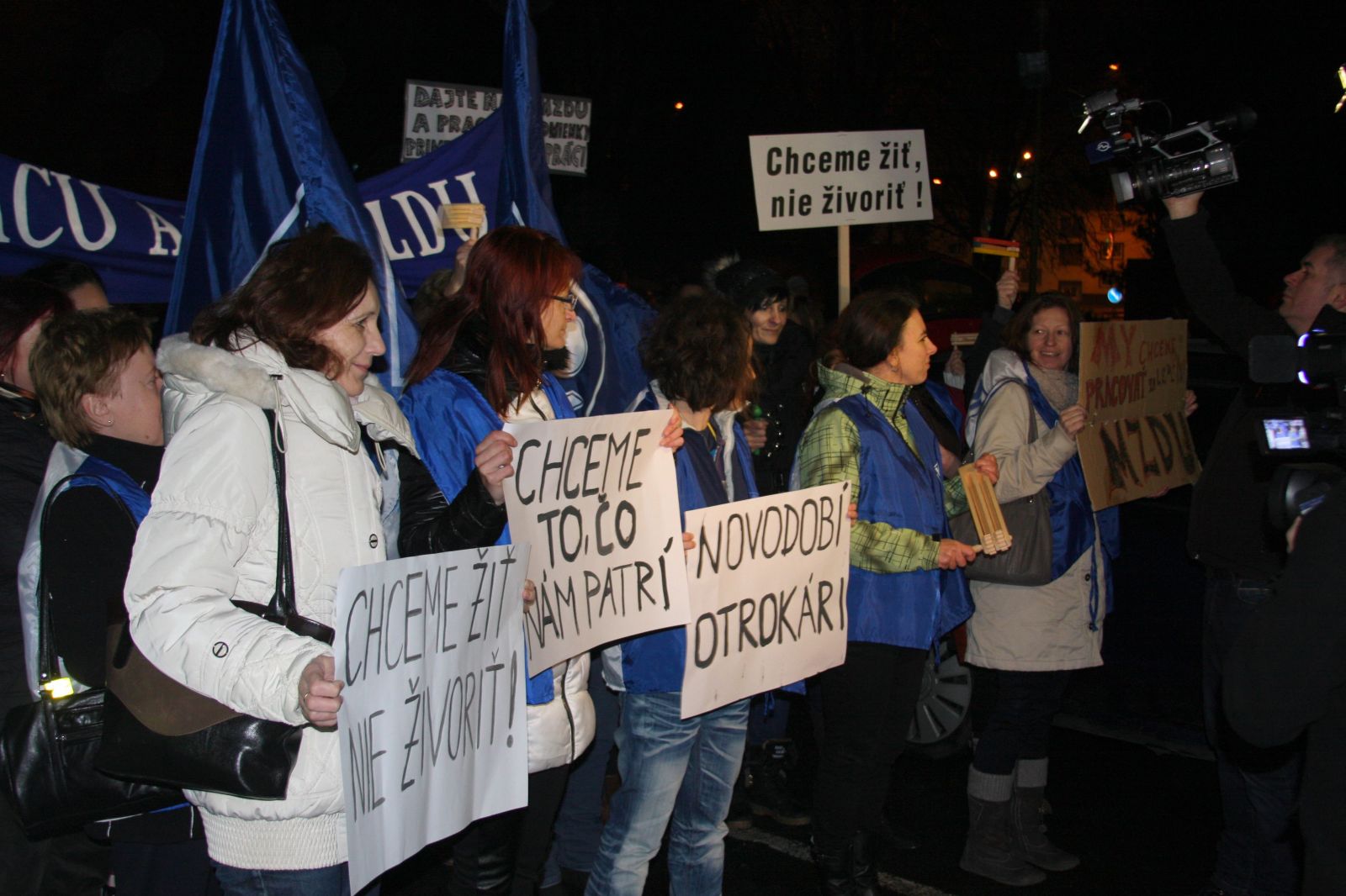 Protest svidníckych šičiek v decembri 2014.