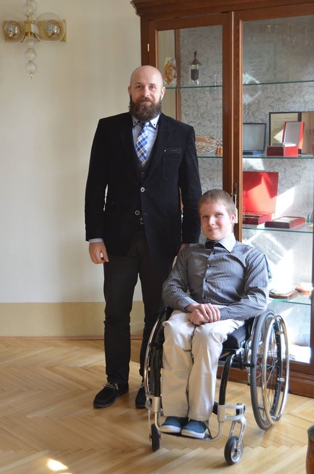 Dominik Drdul sa v roku 2015 stretol s primátorom Trnavy Petrom Bročkom