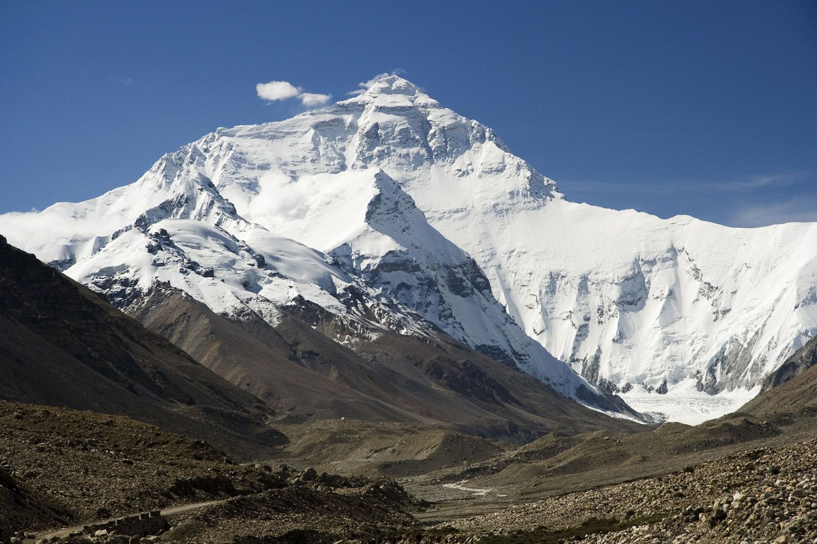Telo prvej ženy, ktorá zomrela na Mount Evereste, dlhé roky sledovalo mnohých horolezcov