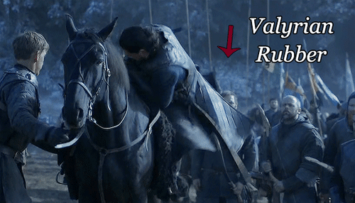 10 chýb z Game of Thrones: Gumený meč Jona Snowa a Sansa ako Targaryen