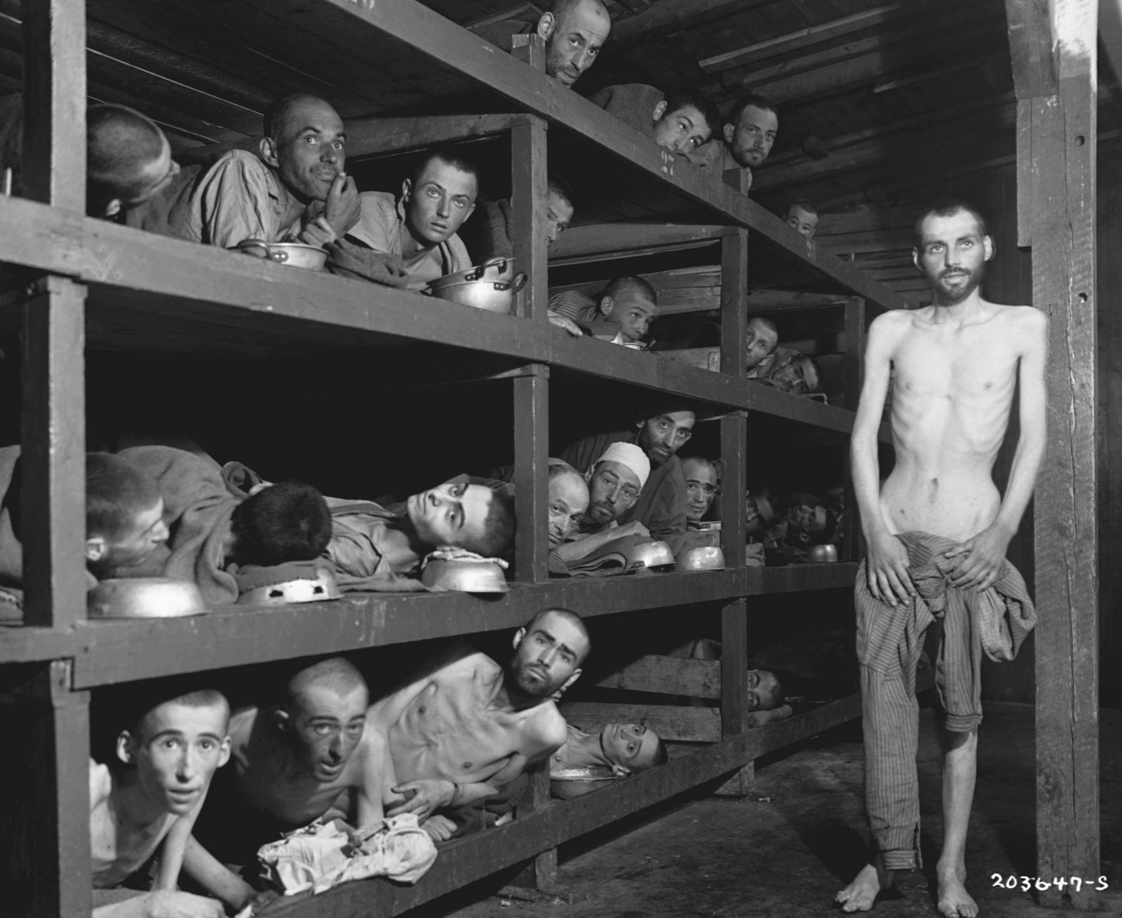 Preživší v koncentračnom tábore Buchenwald. Ilustračné foto.