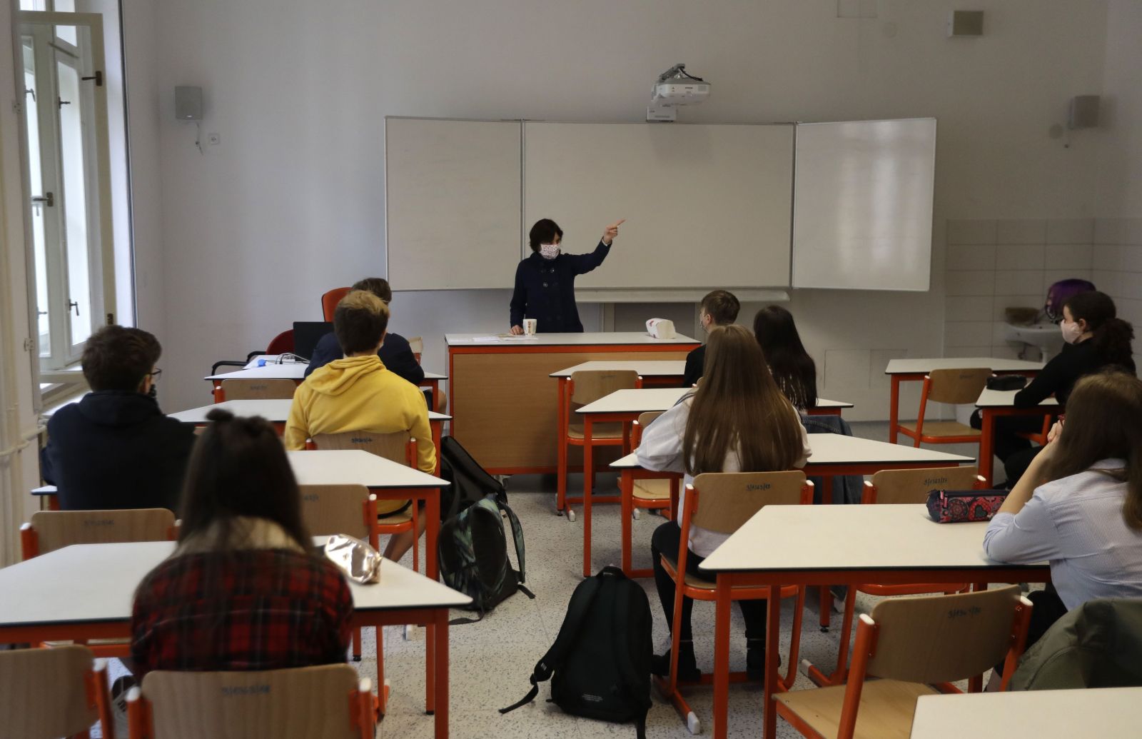Slovensko chce školy otvárať už 1. júla, vo Francúzsku tento experiment nevyšiel. Hlásia z nich 70 nových prípadov nákazy COVID-19