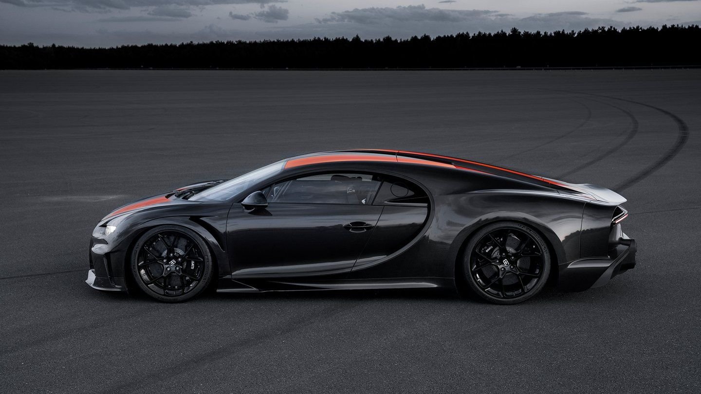 Bugatti Chiron zlomilo ďalší rekord. V Nemecku letelo 490 km/h