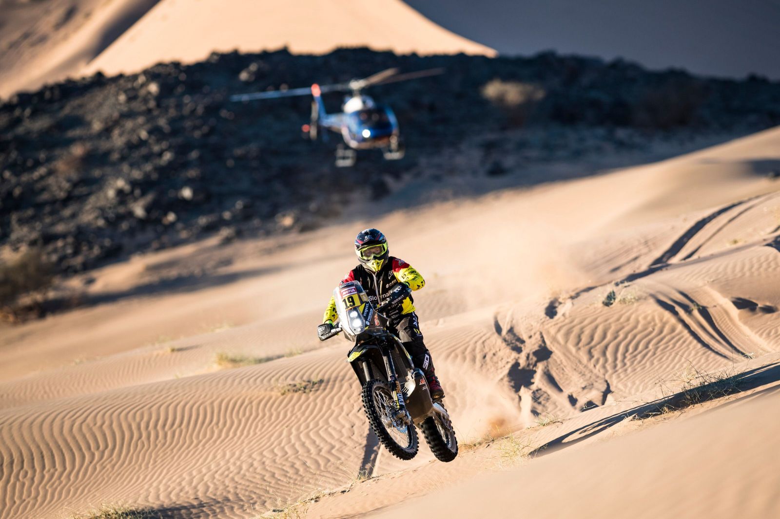 Sleduj Štefana Svitka naživo. Obháji na rally Dakar 2. miesto z roku 2016?