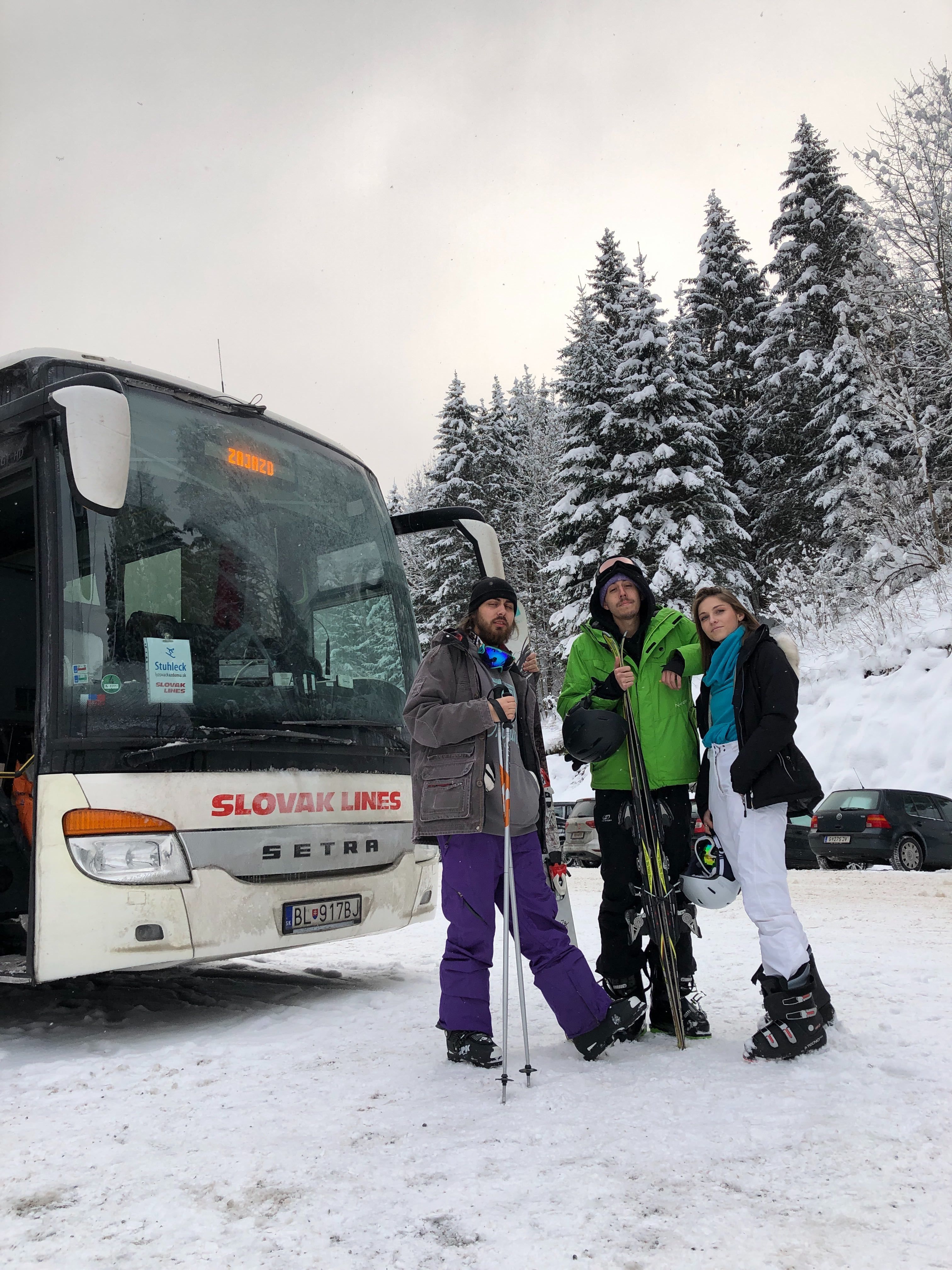 Lyžiarsku sezónu začni na Autobusovej stanici Nivy. Aj tento rok si ju môzeš vychutnať fullservice