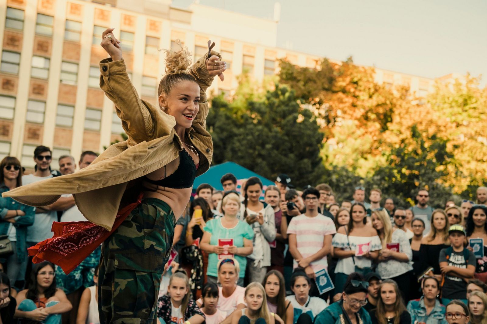 Aj tento rok rozprúdi Bratislavu street dance. Príď osláviť tanec a hlasuj za víťaza Red Bull Dance Your Style