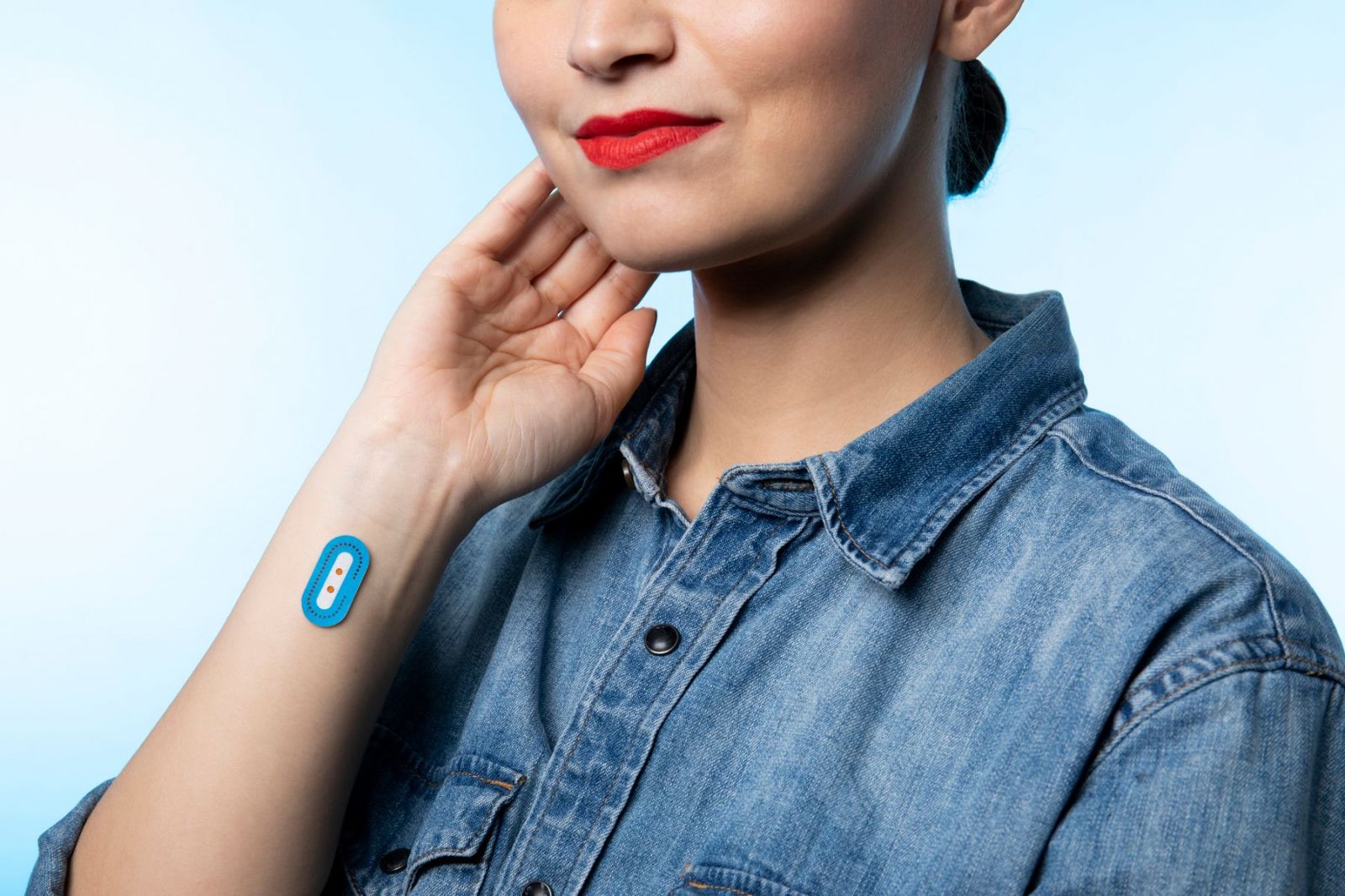 Gadget pro ženy: L’Oréal představil senzor, který hlídá pH vaší kůže