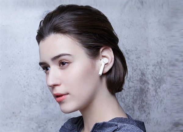 Xiaomi se opět inspiruje designem Apple a přináší sluchátka AirDots Pro