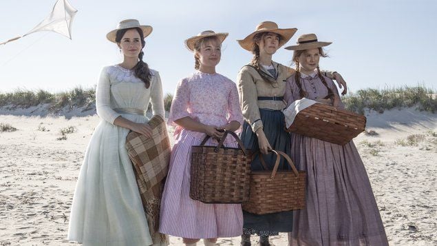 Malé ženy sme nedávno mohli vidieť aj v knihách. V hlavných úlohách (zľava) Emma Watson, Florence Pugh, Saoirse Ronan a Eliza Scanlen.