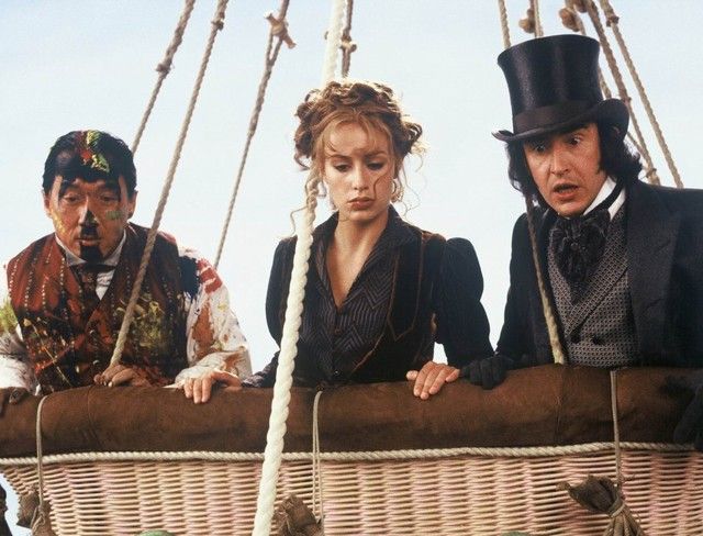 Snímka z filmu Cesta okolo sveta za 80 dní, v hlavnej úlohe Jackie Chan a Owen Wilson.