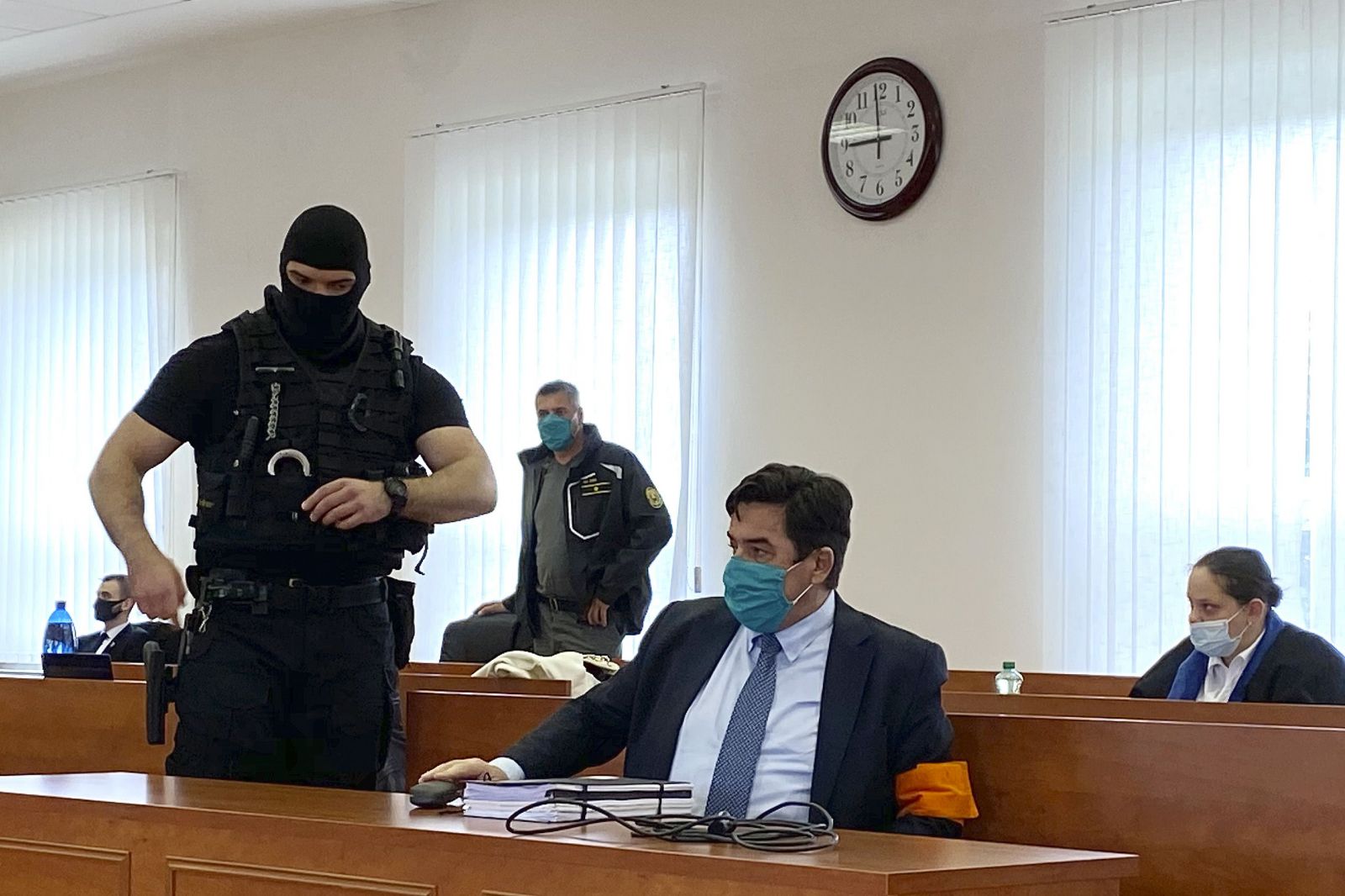 Aktualizované: Ivan Kočner odmietol na súde vypovedať. Na brata Mariana sa nechcel ani pozrieť