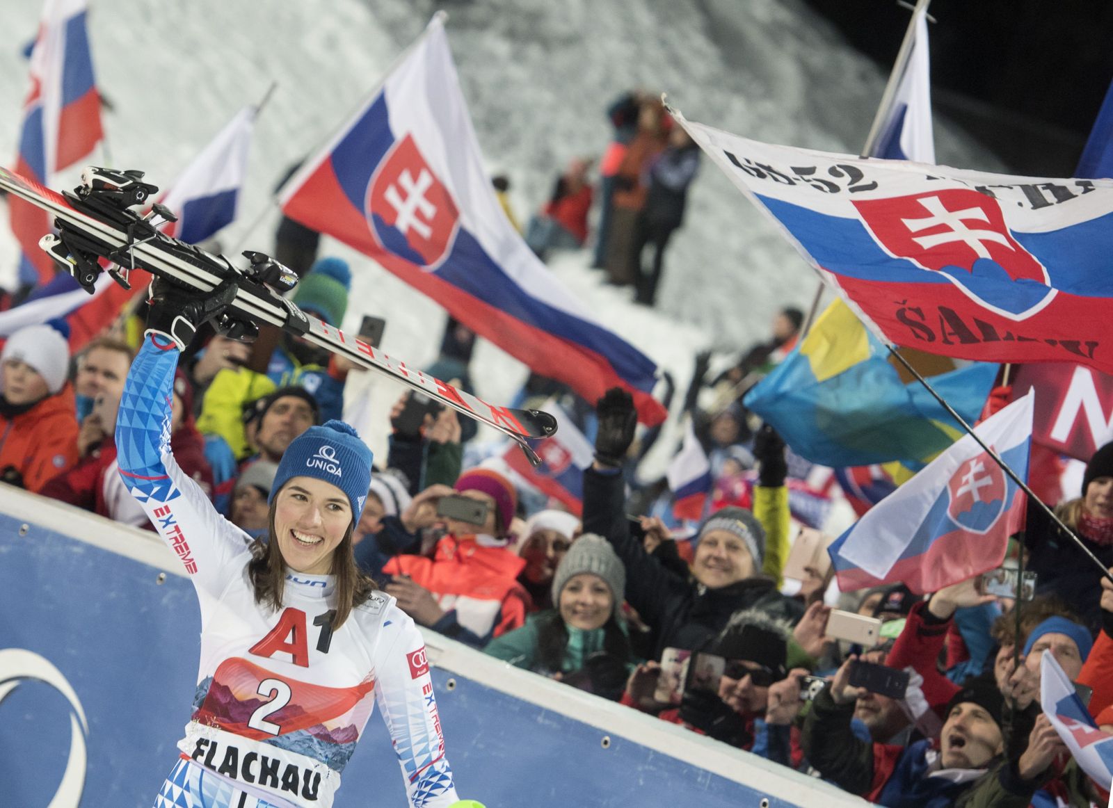 Excelentná Petra Vlhová víťazí v disciplíne obrovského slalomu v Taliansku