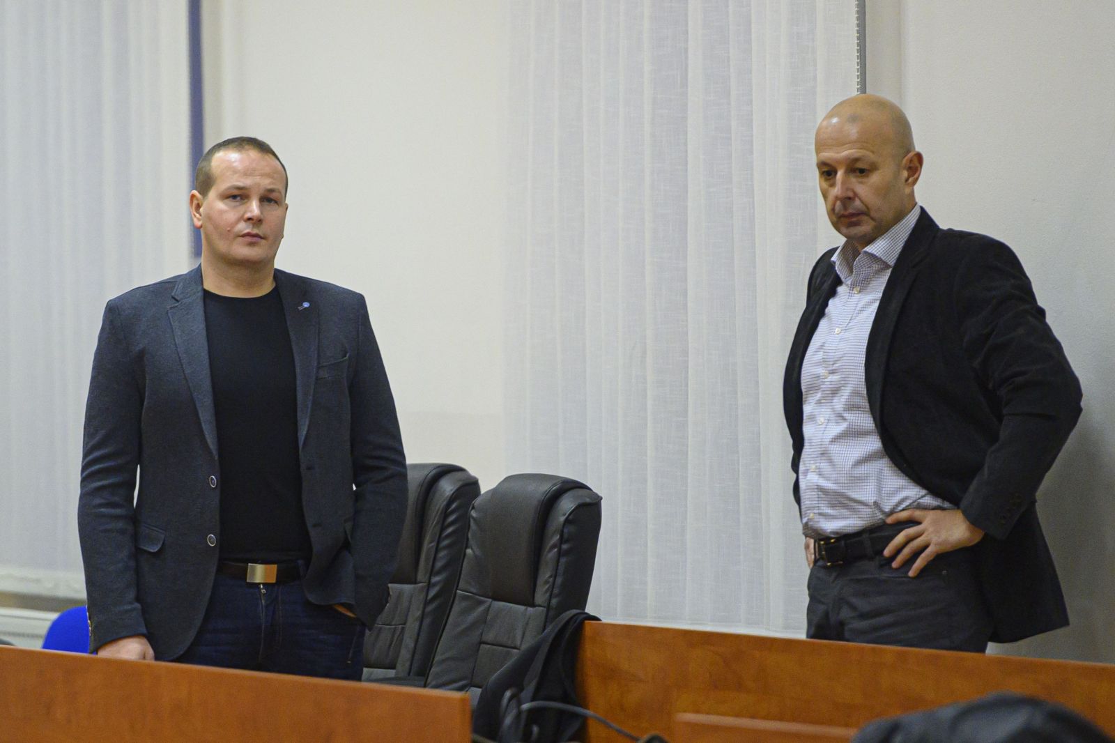 Na snímke svedkovia vpravo Miroslav Kriak a vľavo Štefan Mlynarčík, ktorí vykonávali sledovanie novinárov vrátane Jána Kuciaka.