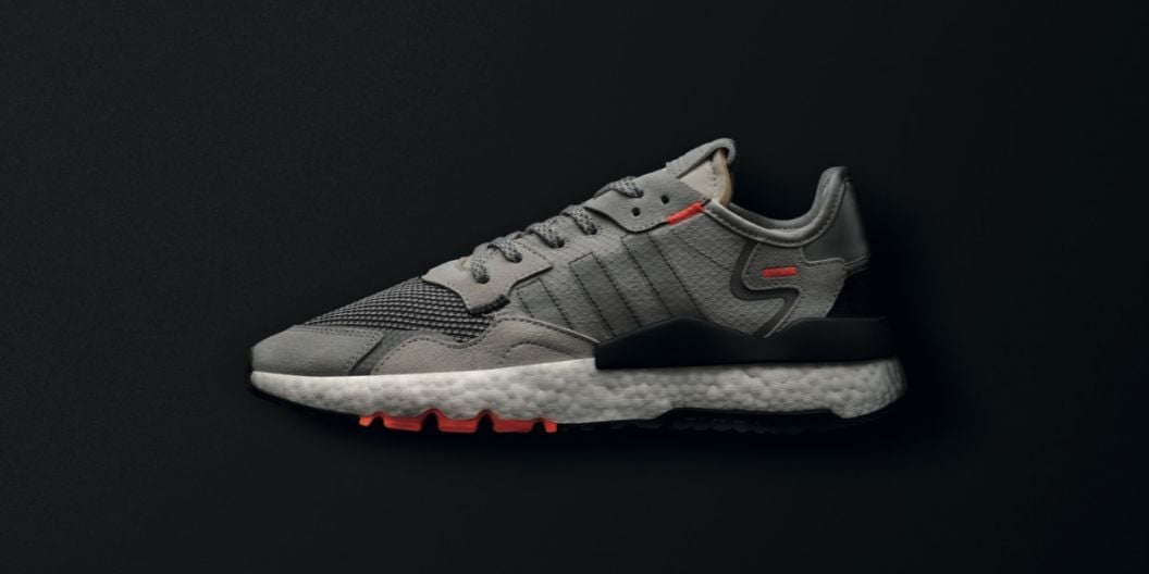 Privítaj tenisky adidas Nite Jogger vo veľkom štýle a objav svoje nočné ja