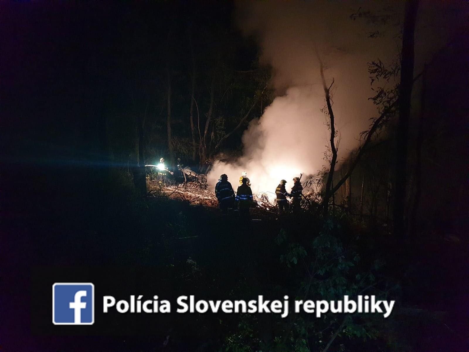 Havarovaná slovenská stíhačka vzlietla s ostrou muníciou. Polícia zverejnila aj video z nehody
