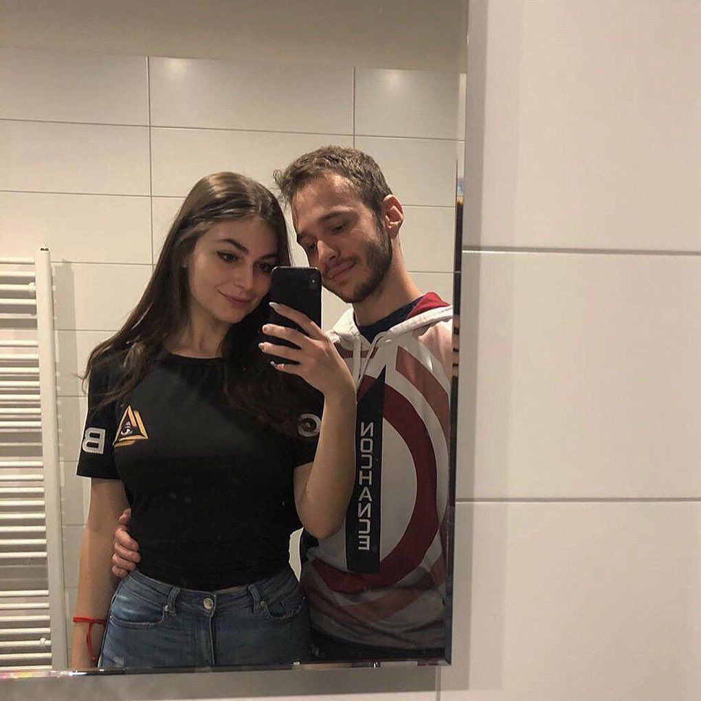 Styko: