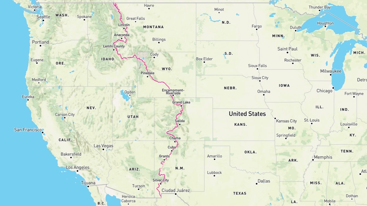 Pět tisíc kilometrů pěšky přes Spojené státy. Pavel Sabela zvládnul Continental Divide Trail (Rozhovor)
